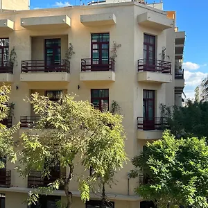 Ξενοδοχείο με διαμερίσματα The Maroon Bottle Luxury, Θεσσαλονίκη