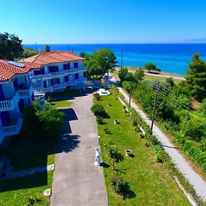 2* Hotel Paraktio