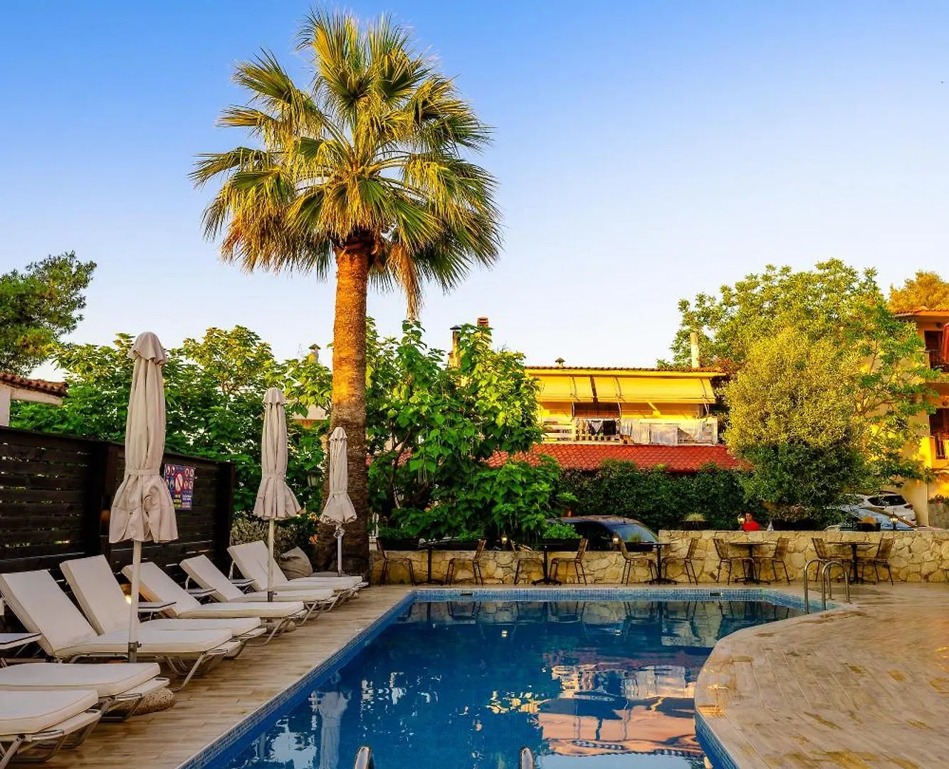 Samel Hotel Siviri