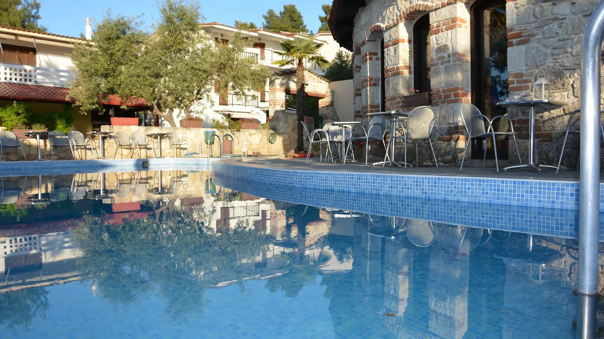 Samel Hotel Siviri